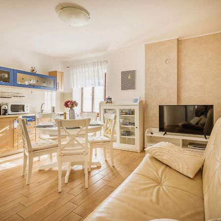 Apartments Mirna Stress Free Vol.2 Ουμάγκ Εξωτερικό φωτογραφία