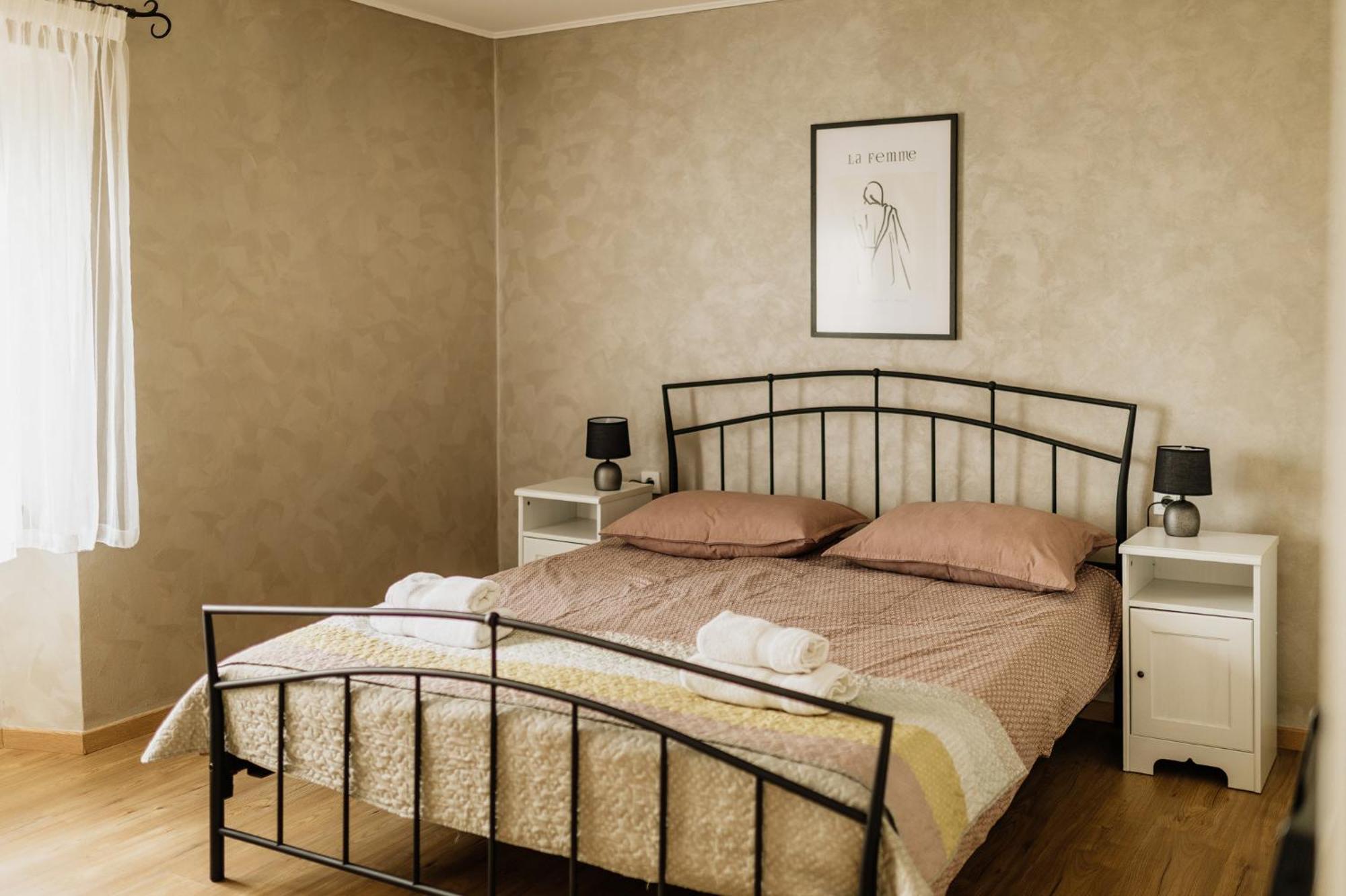 Apartments Mirna Stress Free Vol.2 Ουμάγκ Εξωτερικό φωτογραφία